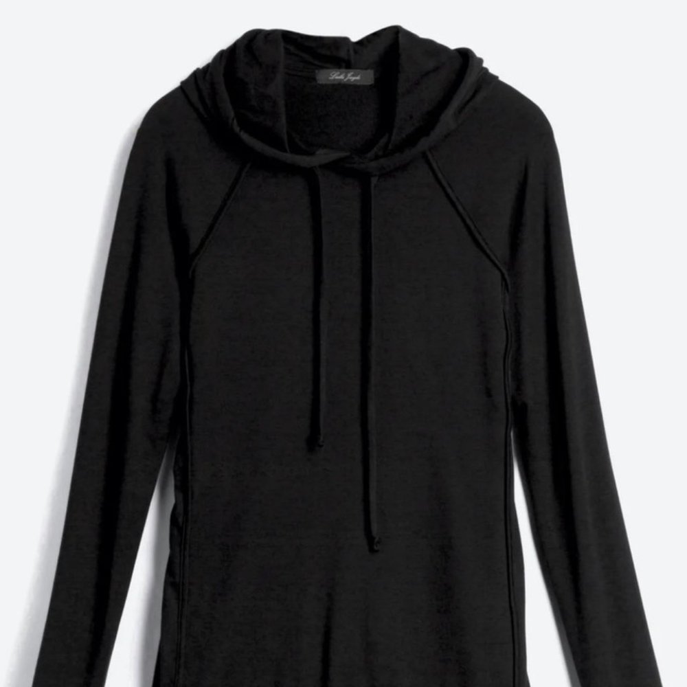 LAILA JAYDE Quinne Hooded Knit Top